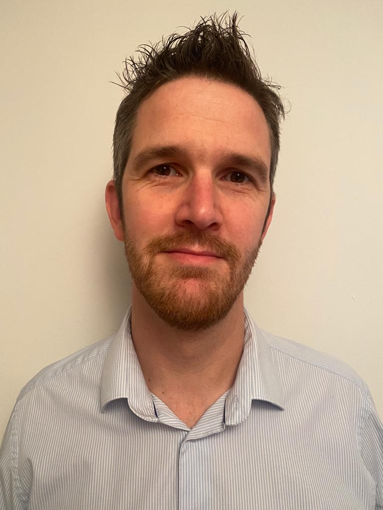 Smart Integrated tweet media