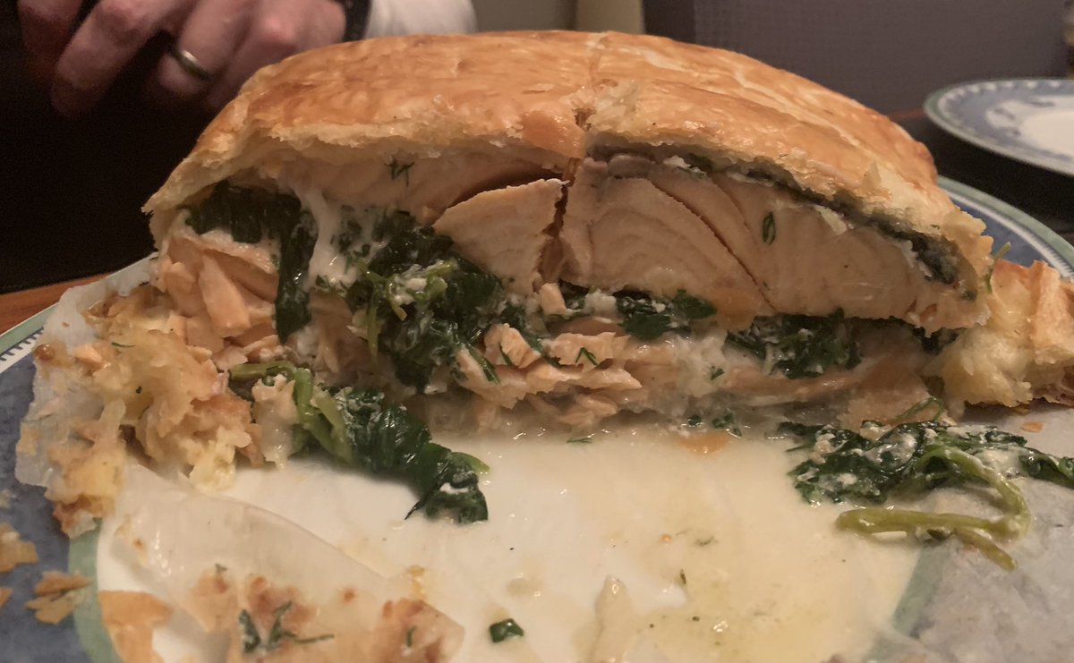 jilllives's tweet photo. Sunday challenge, Salmon-en-croute thanks to @deliciousmag #homemade #needpractise https://t.co/eO0Vz9rPIl