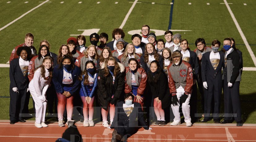 CHSguard17's tweet photo. SENIOR NIGHT! Thank you @basteelephotos for these amazing photos! https://t.co/ElZKjK1556