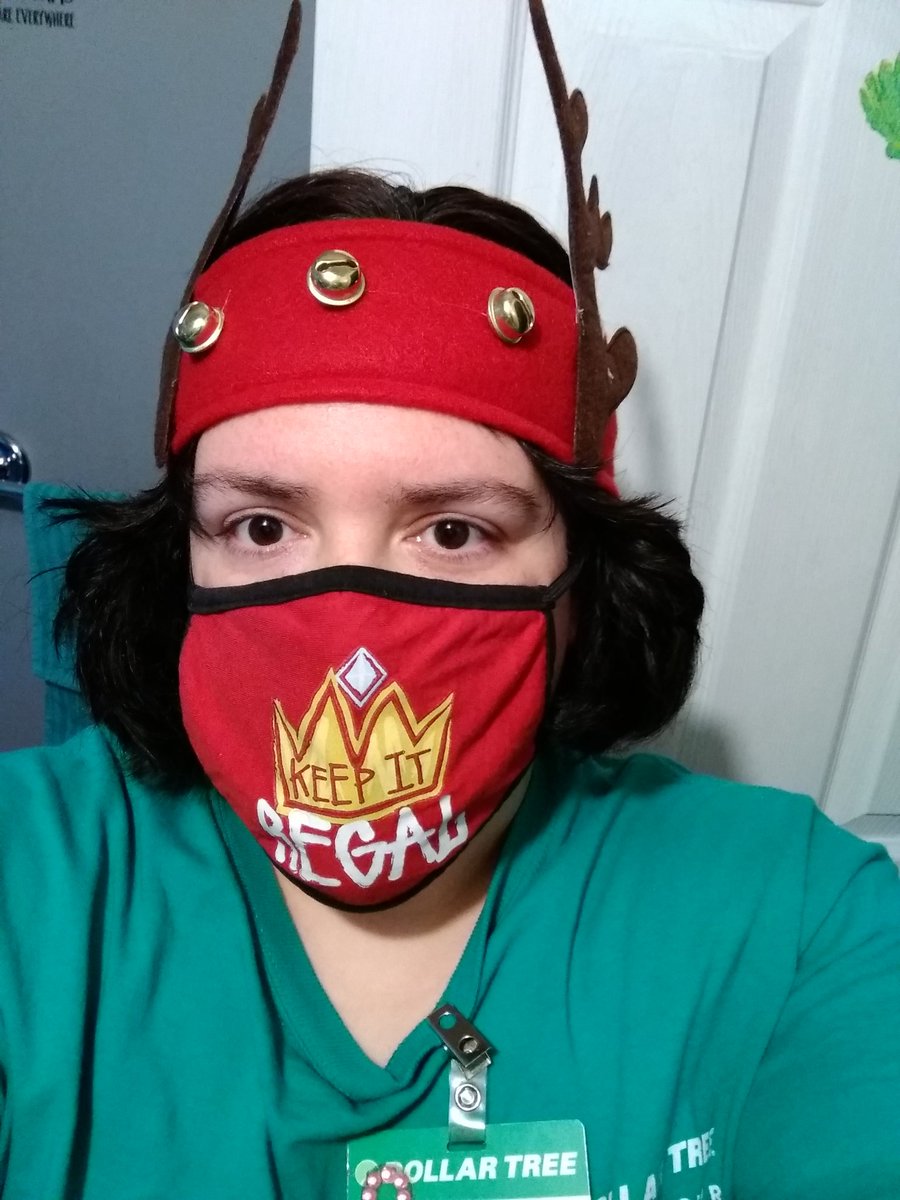 Getting into the Spirit of Christmas. Ready for work. <a href="/KEEPITREGALSHOP/">.</a> 🤘🤘