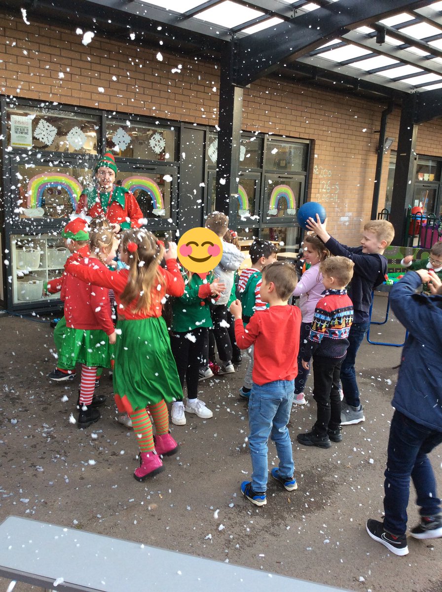 MrButcherGUPS's tweet photo. We had an amazing Friday fun 🎄🌟 Look at all those faces enjoying our Christmas Adventure 🌟❄️ @TheFederation1 #cep2 https://t.co/2NBiqeqgSa
