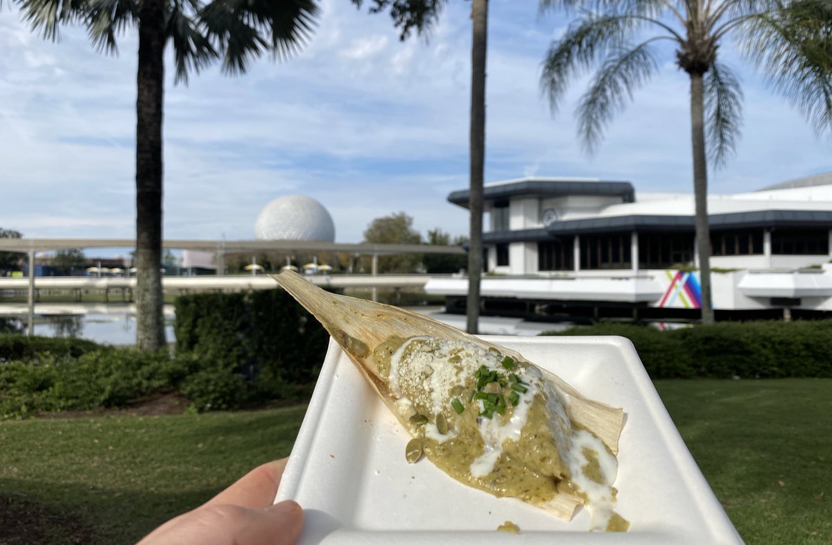 distripsandmore's tweet photo. Los Posadas Holiday Kitchen does it again! The tamal de pollo is fantastic. They should sell the mole verde 😋 #Epcot #epcotholiday #WaltDisneyWorld https://t.co/24DG8EfabC