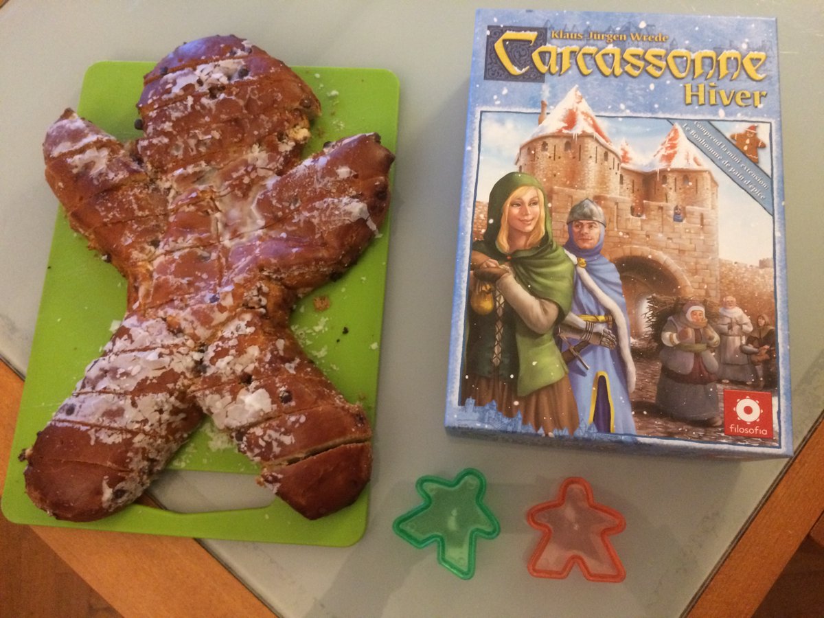 frksr's tweet photo. @Philibertjeux @Vidberg Le 6 décembre en Alsace il y a deux traditions à respecter : Manala (je viens du sud) et Carcassonne édition hiver… jusqu’à plus soif. https://t.co/CDGrmfpZlZ