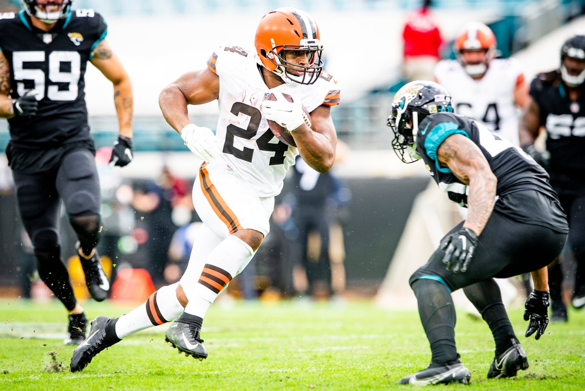 Browns's tweet photo. That's 4-0 vs. the AFC South 🧹 https://t.co/nTMJM0RTBr