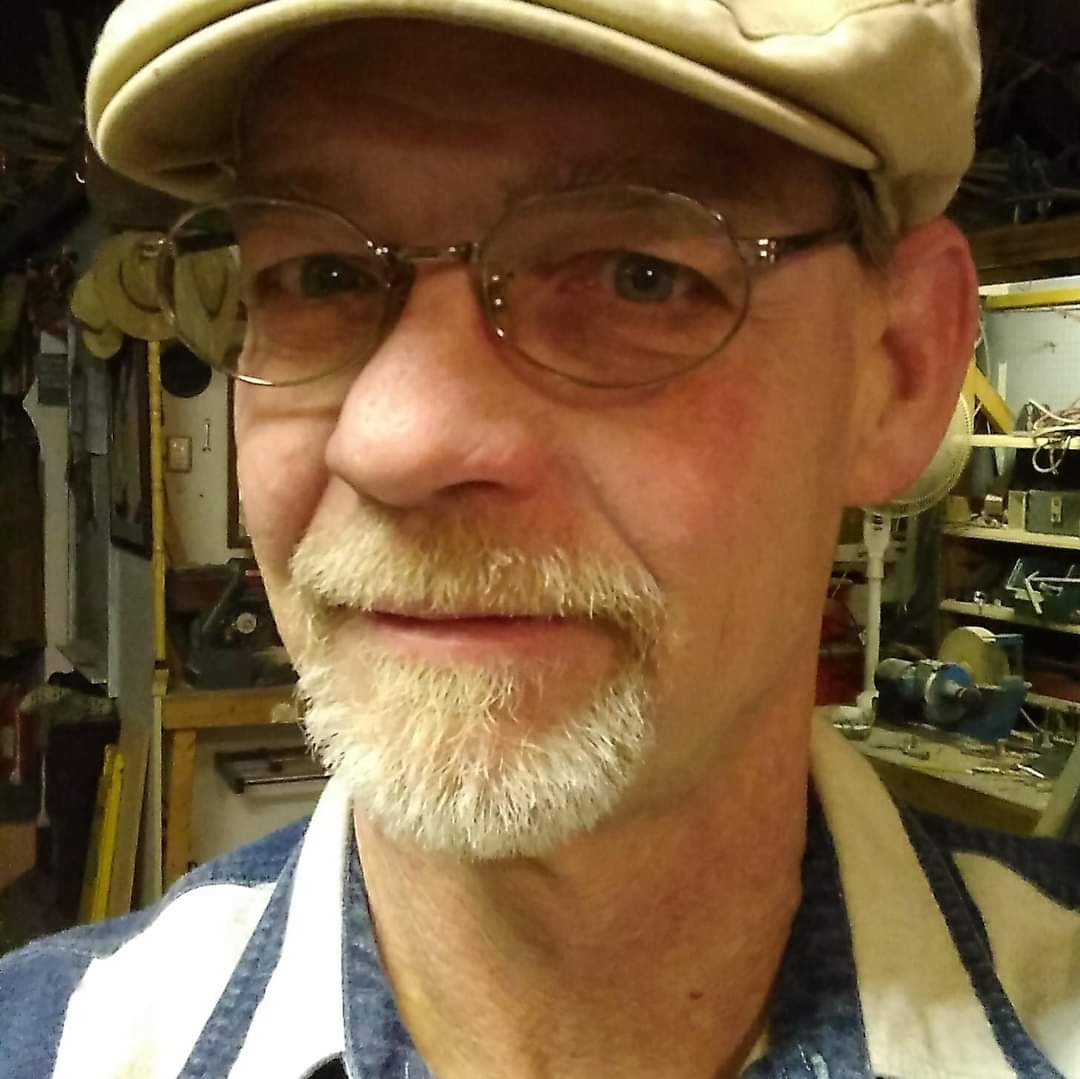 ButlercoOhio's tweet photo. Members of the Hamilton community have left flowers as a tribute to Seldon Brown. Seldon was an iconic woodworker, business owner, and an active Main Street community member.  Rest in peace Seldon Brown, you will be missed. https://t.co/u9eP90AujM