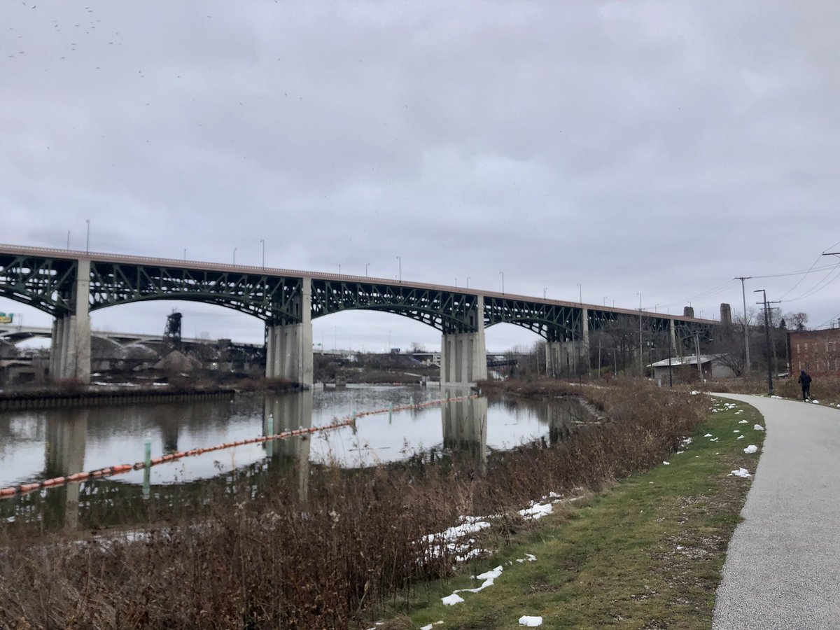 Not even a chilly, cloudy day can stop a fun adventure outside! Just bundle up a little bit, and once you get moving it feels great.Today’s trek took me along the Towpath - which is still one of my favorite parts about living here. I’m so thankful for this trail network. (1/4)