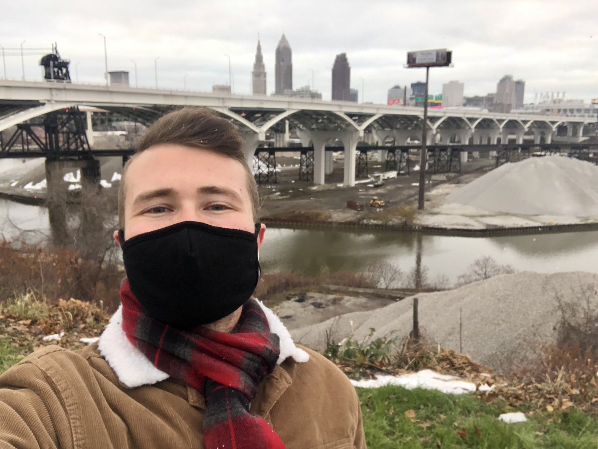 Not even a chilly, cloudy day can stop a fun adventure outside! Just bundle up a little bit, and once you get moving it feels great.Today’s trek took me along the Towpath - which is still one of my favorite parts about living here. I’m so thankful for this trail network. (1/4)