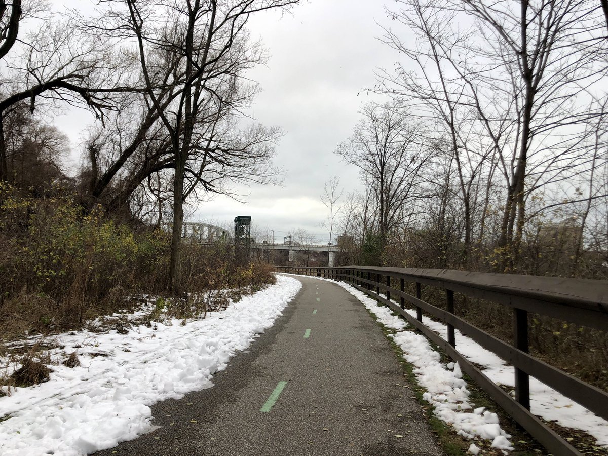 Combining recreation with industry, & architecture with nature, the Towpath is the perfect place to get fresh air and enjoy unique views of CLE year round. Just because it’s cold, that shouldn’t stop you from getting outside and making the most of this beautiful city. (4/4)