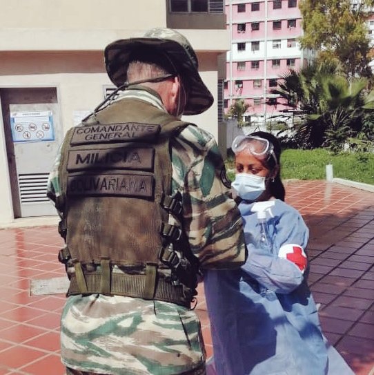 ManuelGBernalM's tweet photo. 🇻🇪 Preservando las medidas de Bioseguridad establecidas para prevenir el COVID-19; ejercí mi derecho democrático al sufragio, cumpliendo con mi deber como ciudadano de la Patria Grande. ¡Vamos Pueblo Heróico, salgamos juntos a votar! https://t.co/k8MWvorQwb