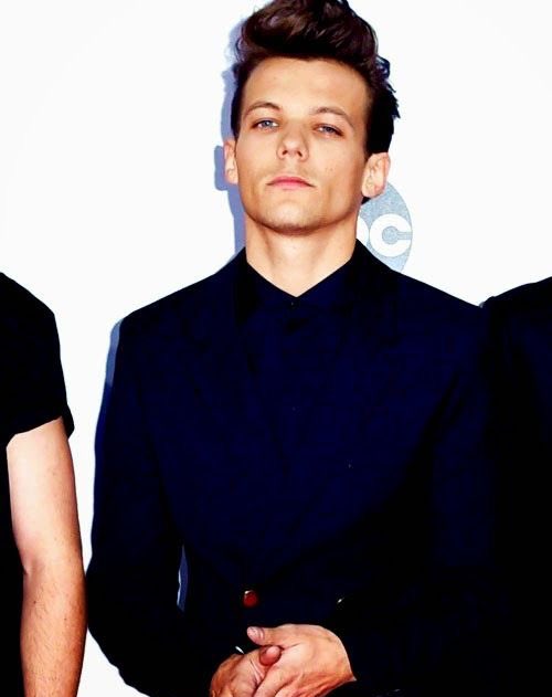                    vs        a thread; louis tomlinson edition