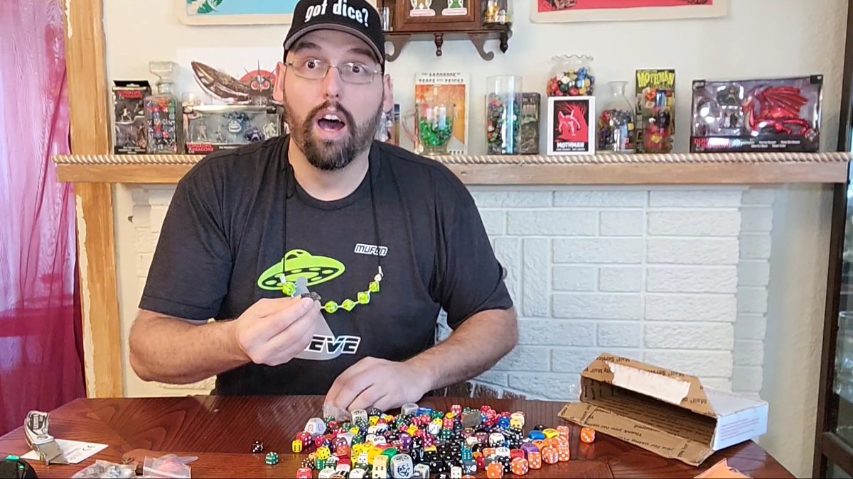 That look when the universe gives you dice you were just drooling over on someone else's post. The timing of this and the rarity of this die almost creep me out 😅
See the full reaction here: youtu.be/1pxU4s-hWq8