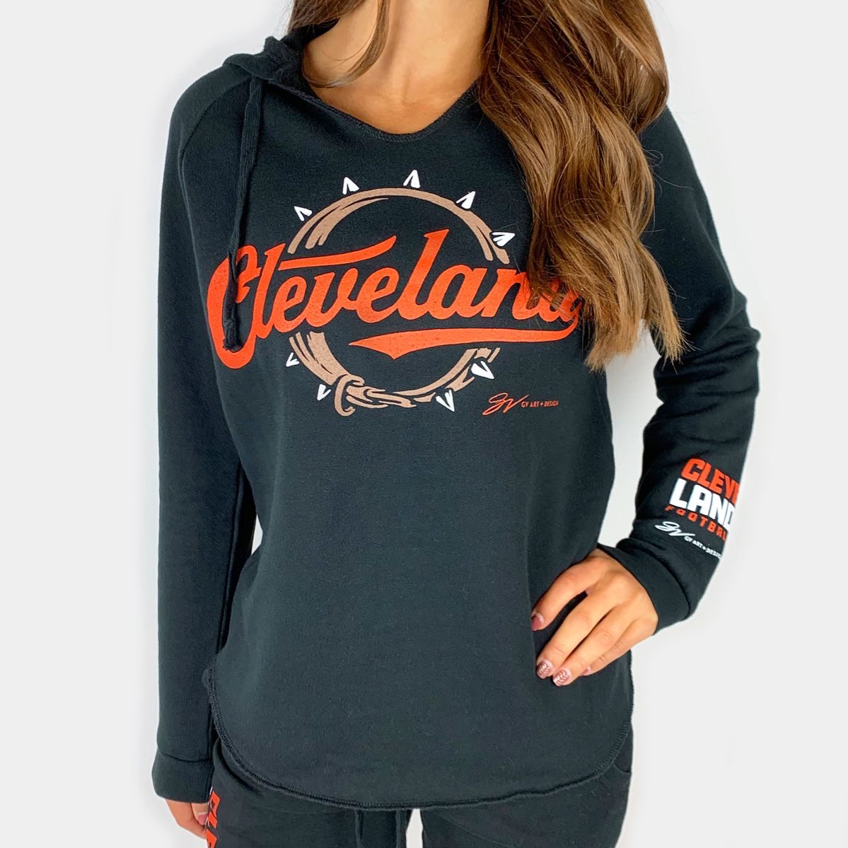 GVartwork's tweet photo. A win that big deserves a giveaway!! 

Victory Giveaway Time!! 

RT and follow us to win a $30 GV gift card to rep your 9-3 Football team and the best Collection of Cleveland gear in town! 

If we hit 1k retweets we will pick two winners! https://t.co/zS5GuBOobT