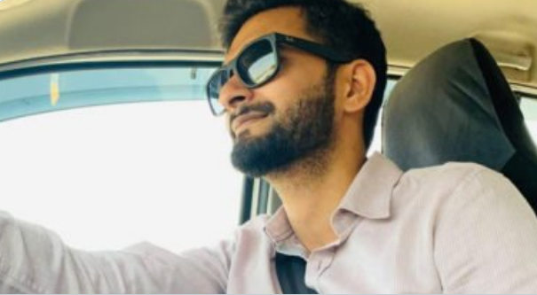 A_ProudCivilian's tweet photo. پاکستان کے عوام کا عظیم نقصان ہے کہ جب وہ ایک وبا سے جنگ کر رہے ہیں تو قوم کا ایک مسیحا کسی مذہبی بھٹکے ہوے جنونی کے ہاتھوں شہید ہوجاۓ ! خدا ہ��یں ہدایت اور باختیارو ں کو عقل دے ! آمین
#SenselessKilling 💔 https://t.co/hmkqcjgSg3