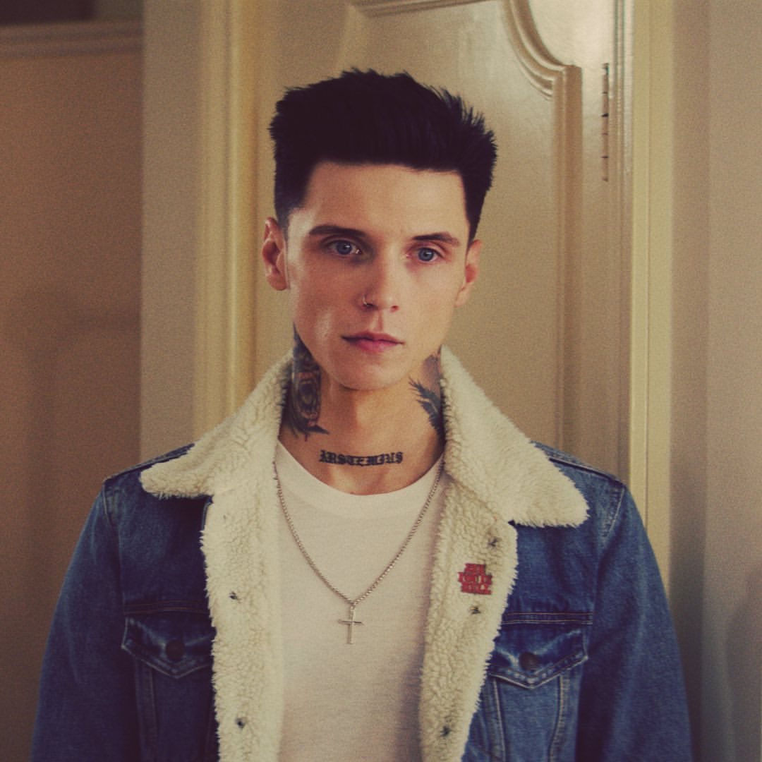 Johnny Faust • Parody (@xjohnnyfaust) on Twitter photo 