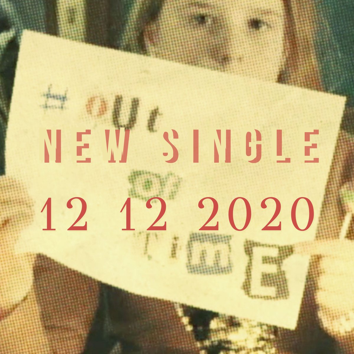 Zingerband's tweet photo. Dit jaar brengt nog nieuwe Zinger-muziek! Noteer 12.12.2020 in jullie agenda's! #OutOfTime #onlinerelease https://t.co/HscbYWmrAL
