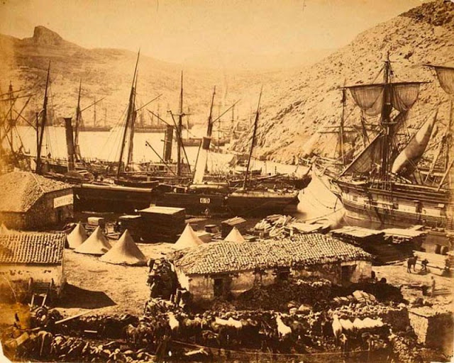 Soon after, a Russian cavalry movement was countered by the Heavy Brigade, who charged and fought hand-to-hand until the Russians retreated.