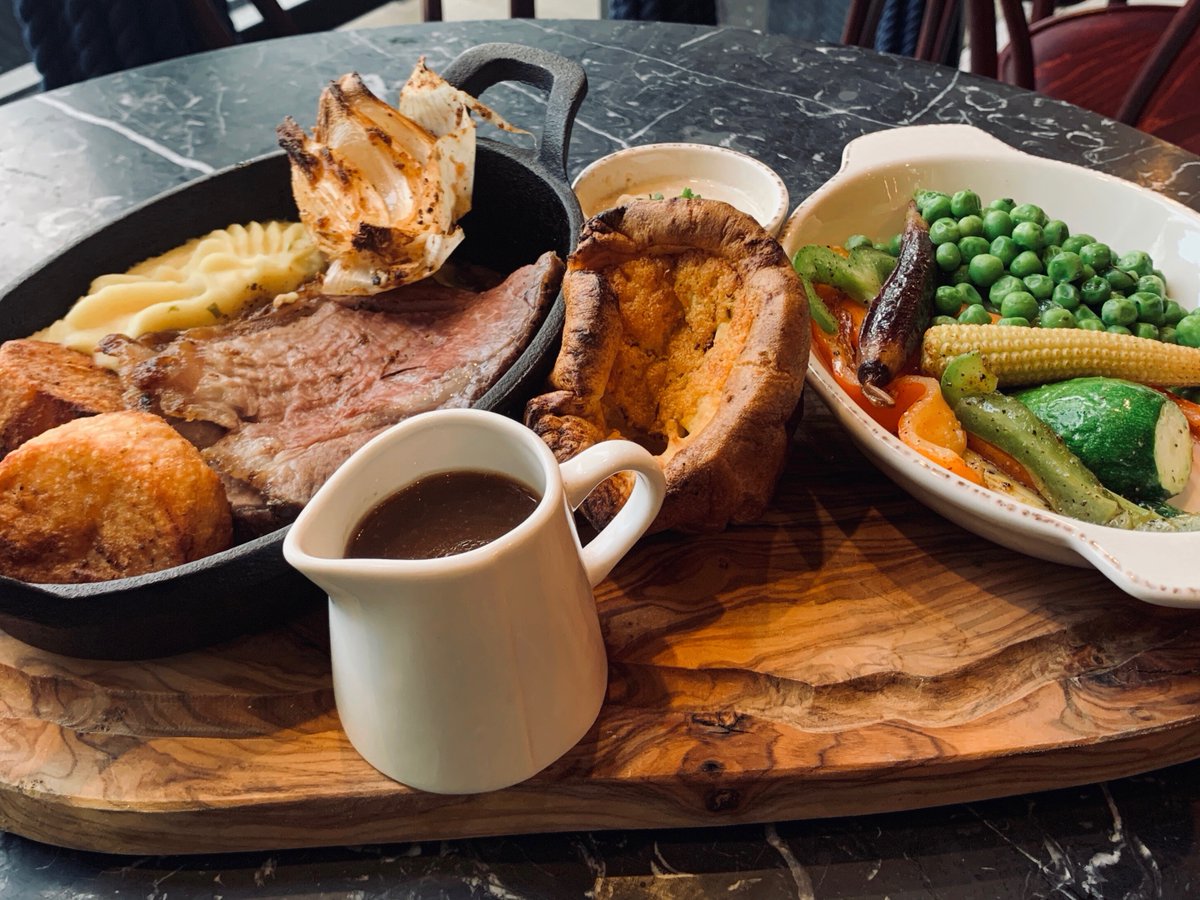 The Auld Fella (@auldfellala) on Twitter photo #2020 calls for comfort food. Although we can’t share a table, we’re still here offering our Traditional #SundayRoast made with 🍀 ❤️.  Available from 3 p.m. until sold out. Takeout and delivery from our 🏡 to yours.
☎️ Order at 424-361-5100
#theauldfella #culvercity #2020 calls for comfort food. Although we can’t share a table, we’re still here offering our Traditional #SundayRoast made with 🍀 ❤️.  Available from 3 p.m. until sold out. Takeout and delivery from our 🏡 to yours.
☎️ Order at 424-361-5100
#theauldfella #culvercity