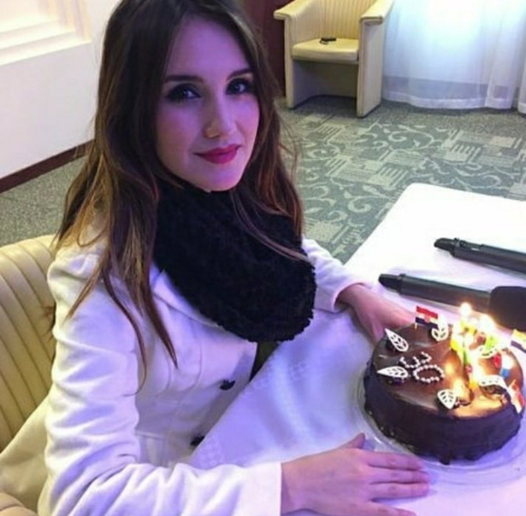 HAPPY BDAY DULCE MARIA una foto con María Paula 