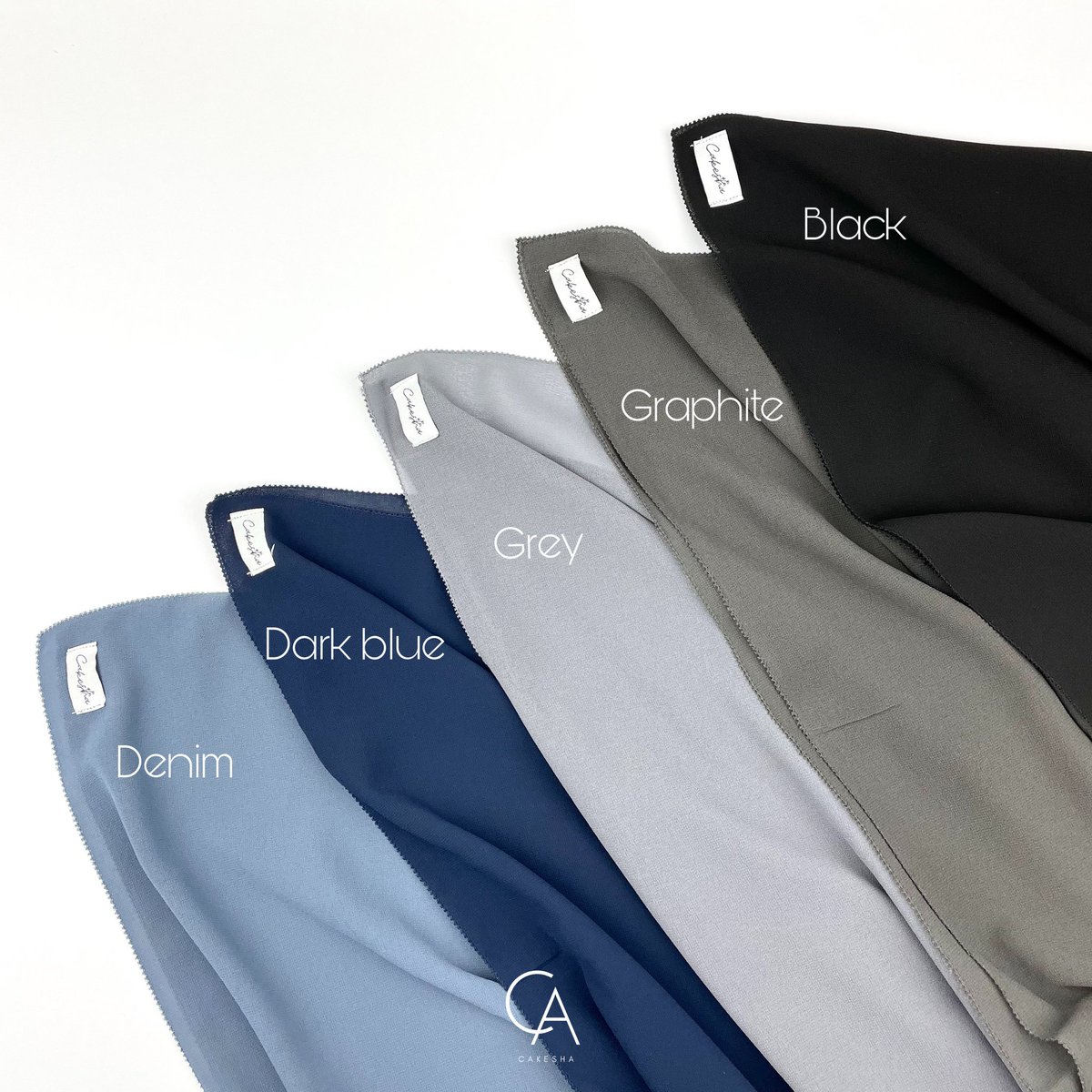 Scarfn__'s tweet photo. Luna Eyelash Chiffon Shawl

Material: Premium heavy chiffon
Finishing: Eyelash

Please be noted that colour might be slightly different due to brightness/lighting ✨

• Finishing eyelash yang kemas
• Senang nak bentuk walaupun pakai spec
• Tak licin! 😚

#teamcakesha https://t.co/8rgoqNFy9q