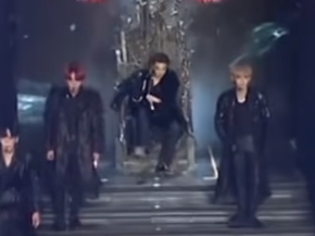however, ateez places a lot of focus on the throne, seen with hongjoong sitting in the throne at the end of the performance. i think this is meant to show that hongjoong (and ateez as a collective) is already the king of the underworld,