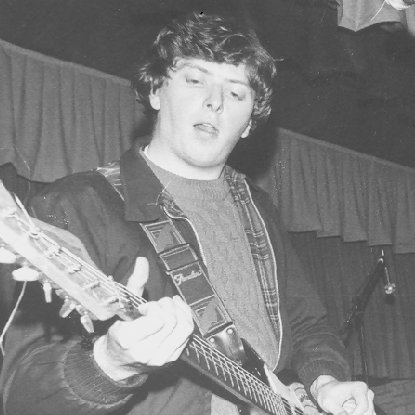 Happy 60th to Craig Scanlon, guitarist for the Fall  
