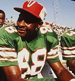 matttmoreno6's tweet photo. AGTG! After a talk with Coach Luckey, I’m blessed to have received my first PWO offer from Mississippi Valley State University‼️ 🟢🔴 #DeltaDevils  @CoachDLuckey @TVCCFOOTBALL @JuCoFootballACE 
#LLT3️⃣💞 https://t.co/ygVJi5qjfT