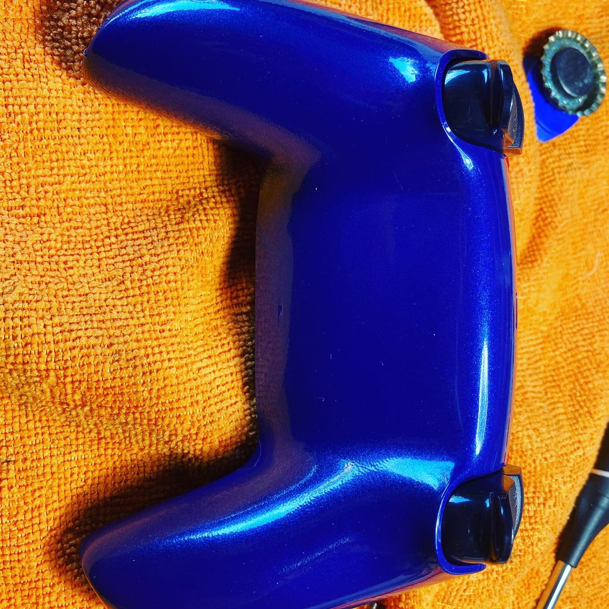Illest_760's tweet photo. Here we go again...Red & Blue #PS5 #Dualsense5 #WrapItUp #3M #2080 #1080 #PaintIsDead #SpidermanTheme #MarioTheme #OptimusPrimeTheme #Metrorestyling https://t.co/CsmVE6lm6l