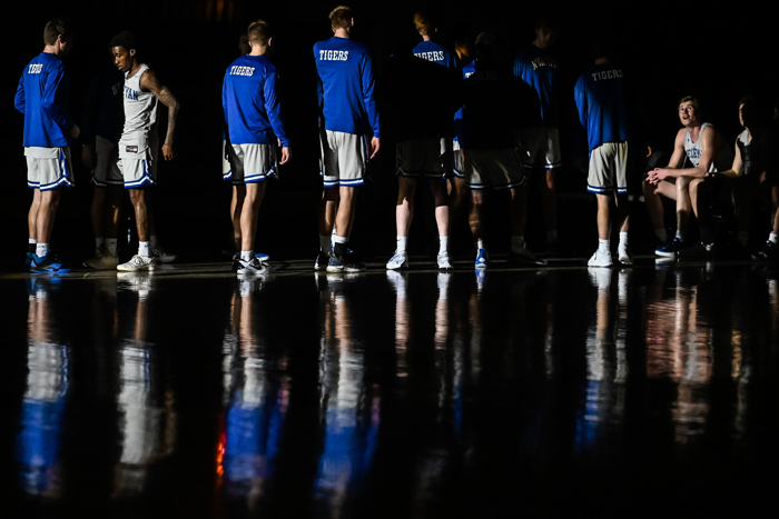 mattgadephotog's tweet photo. Photos from @DWUMensHoops 93-88 win over the Doane Tigers on Sunday at the #worldsonly https://t.co/z6KyCvxtv1 https://t.co/H4qvwht2Xi