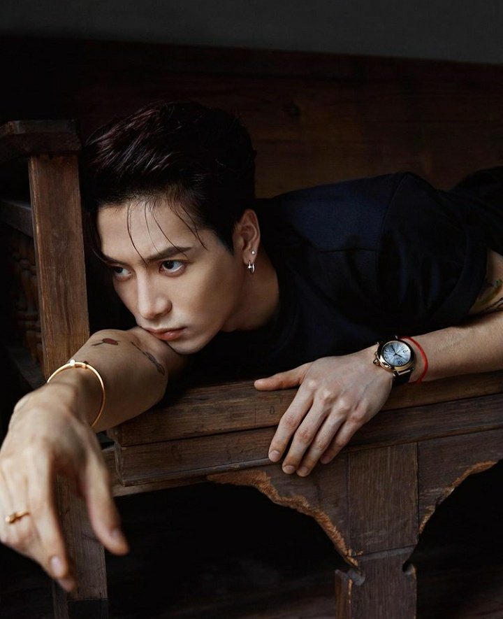 This year  @JacksonWang852 made 85 post on his Instagram page (jacksonwang852g7) gaining an average of 1.3M likes per post and a total of 108.7M likes in 2020. @GOT7Official His 4 most liked post which all gained over 2M likes were: