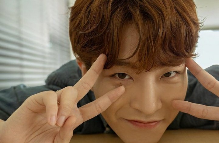 This year  @GOTYJ_Ars_Vita made 144 post on his Instagram page (333cyj333) gaining an average of 453.5k likes per post and a total of 65.3M in 2020. @GOT7Official His 4 most liked post which all gained over 600k+ to 762.2k likes were: