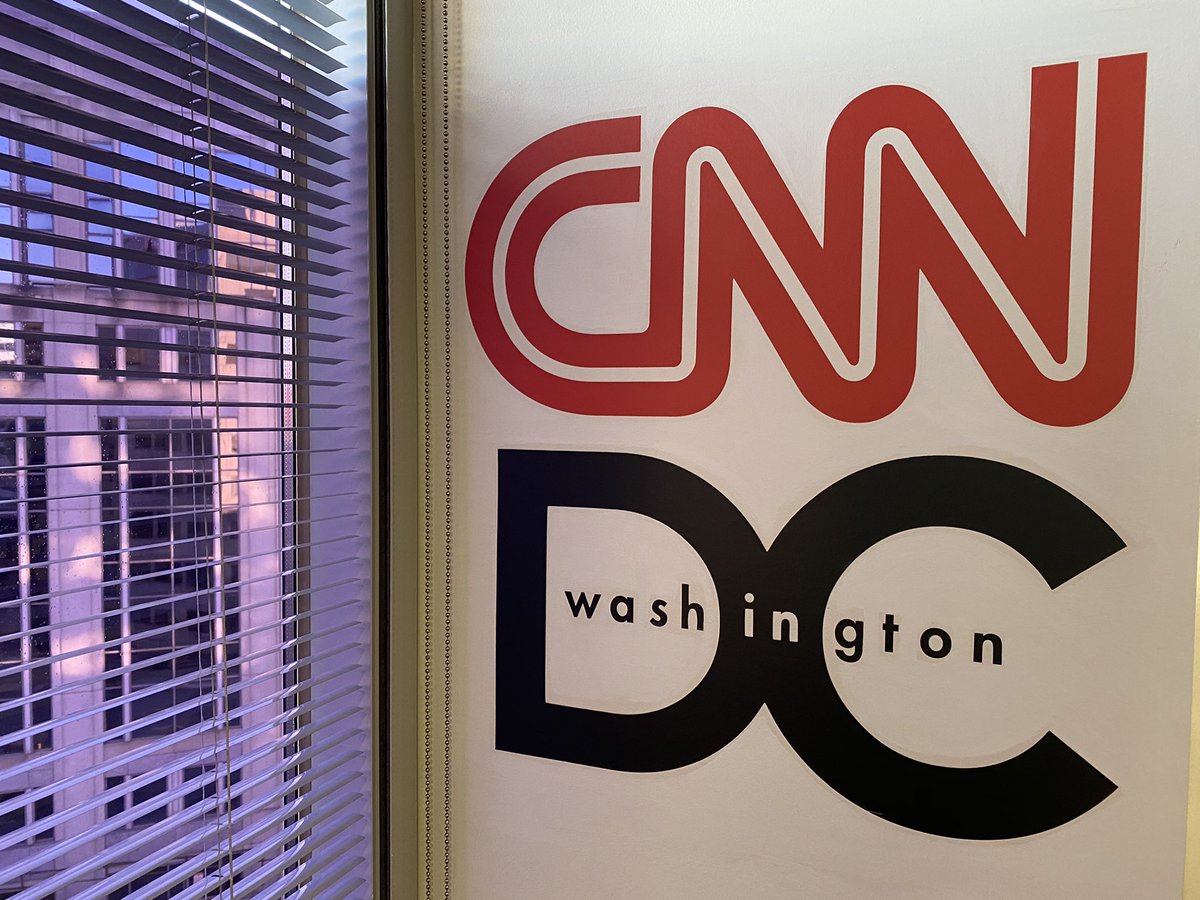 Pics I took at  @CNN Wash DC bureau. The darkened studio is where  @wolfblitzer and  @JohnKingCNN guided so many of us through election week, Magic Wall and all. I snuck in to watch Wolf in another studio. Note that all but 1 of the cameras are remote controlled (Covid won’t win).
