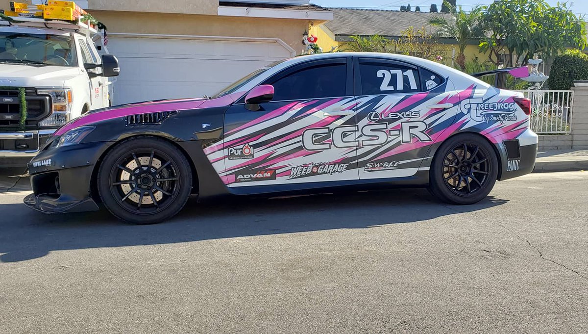 THATPORTUGESE's tweet photo. New Livery installed on the Lexus IS-F. So happy how it turned out. Love how much sparkle is in the vinyl. https://t.co/w8UnHcbkj4