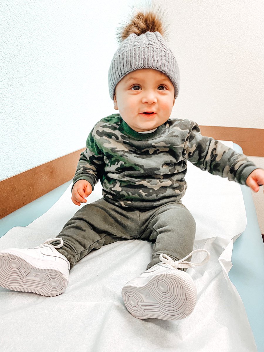 sammy_ines's tweet photo. Baby brother 💚 https://t.co/5lNfTpoYqJ
