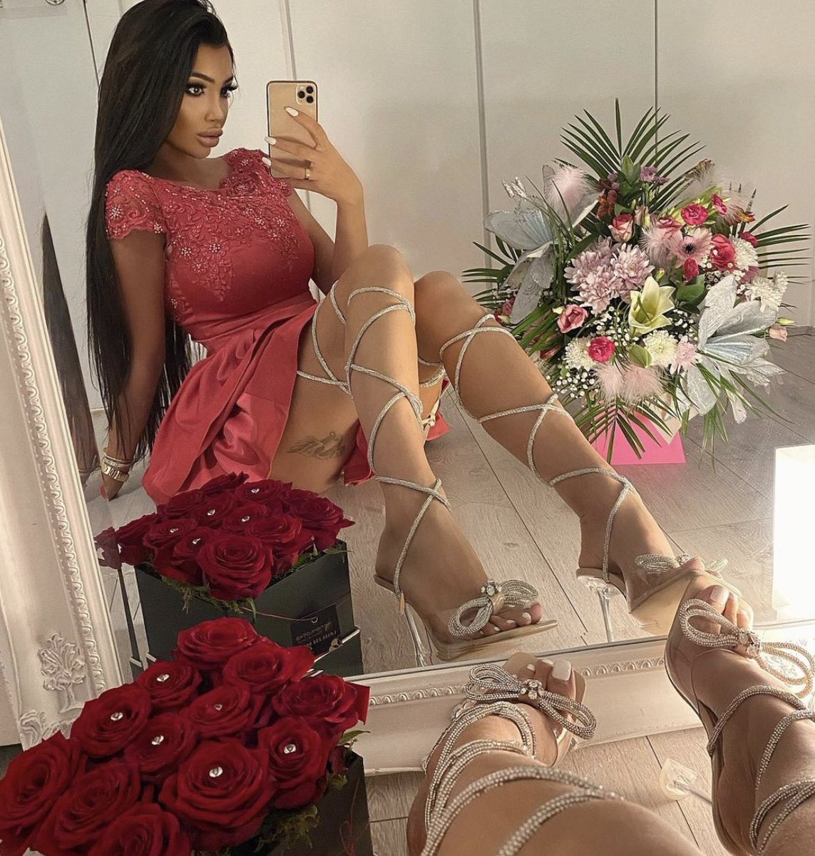 ChloeGoddessx's tweet photo. Fund my lifestyle💖 ~ Mommy wants her coffee money sent, ready to order from Starbucks in the morning ✨

You know what to do, darling.
£Annax69

Findom femdom Findomme paypig catfishdom humanATM cashcow https://t.co/Ypq3s8IgbM