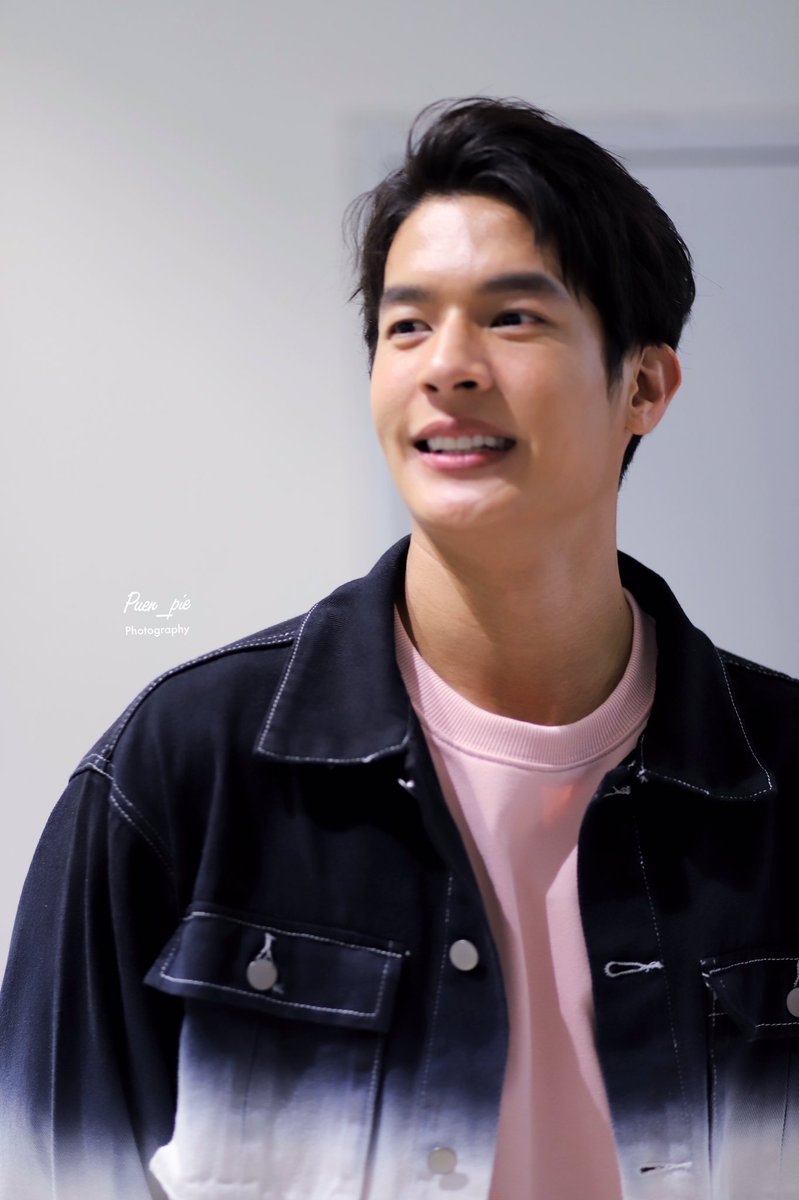 puen_pie's tweet photo. #05/12/2020 @khaninch #khaninch #puen_khaninch #คณิน #เพื่อน_คณิน #ด๋อมแด๋มของคณิน #puen_pie #isuzuinfinitewonderfulday
#centralplazrayong https://t.co/ZNWyRi1xSZ