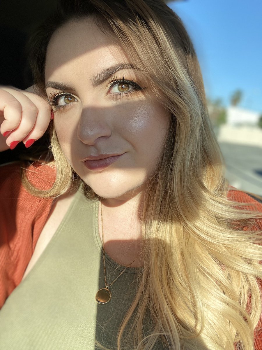 Nat_E10's tweet photo. Just me vibin with the sun https://t.co/h5N1hQpz6N