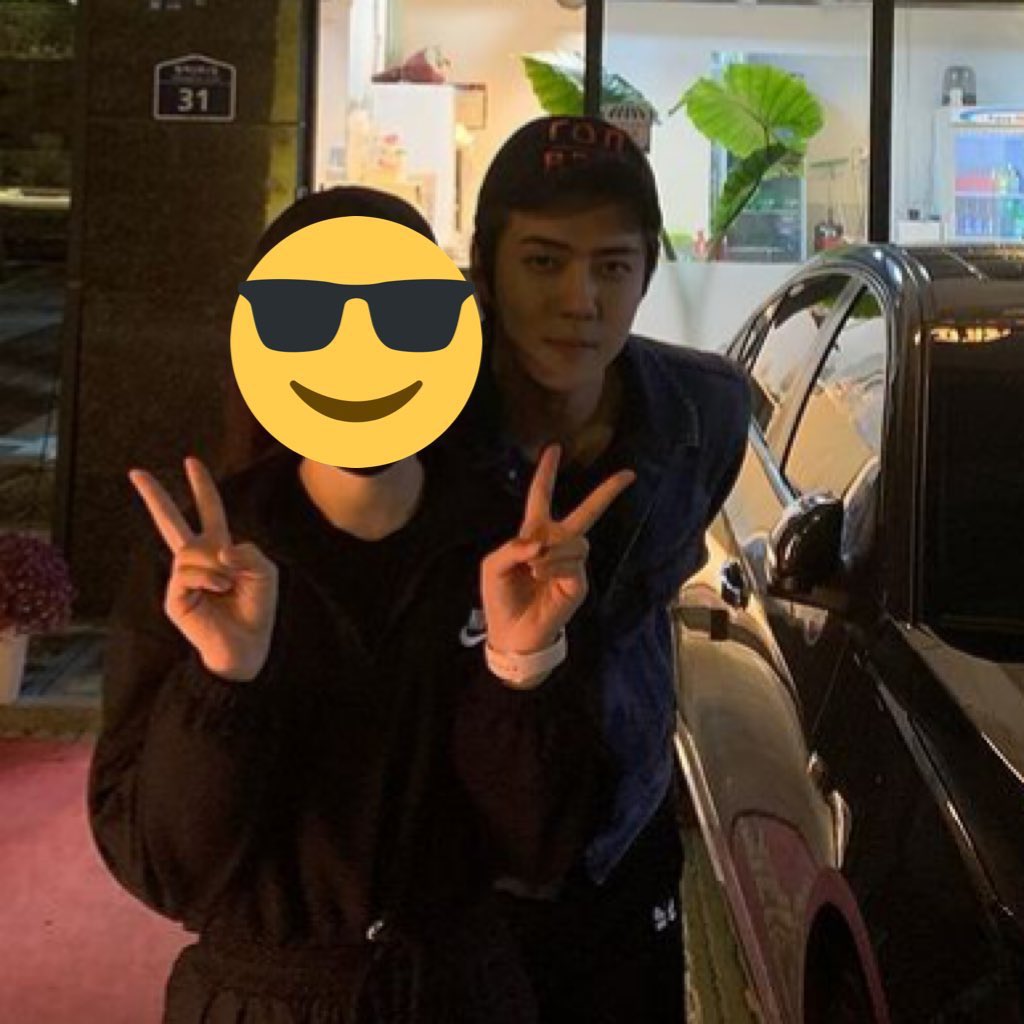 dam_dt's tweet photo. ละทำไมทุกคนเหมือนเจอเซฮุนกันง่ายไปหมดเลย ยกเว้นกุ TT https://t.co/HOak9AEN1B