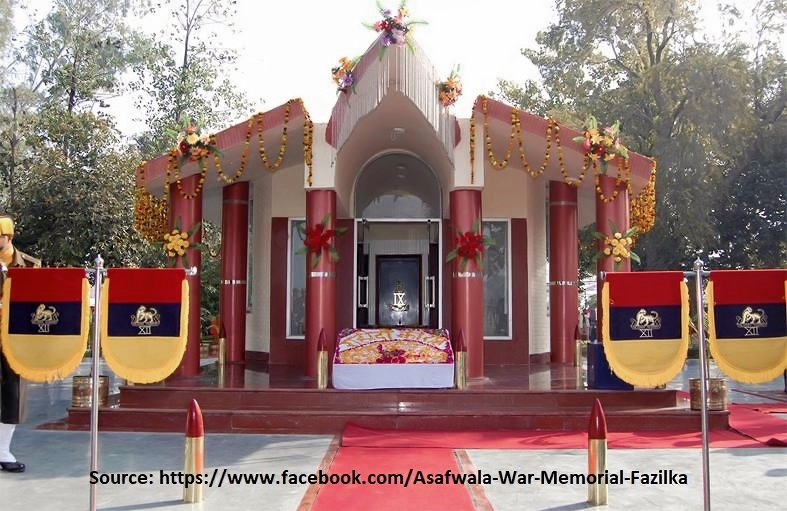Some 7 Kms inside Indian border people of Asafwala maintain 'Shaheedon ki Samadhi'A war memorial to commemorate the sacrifices made by the gallant 226 soldiers fondly recalled as “Saviours of Fazilka"This monument is also a shrine to mortal remains of 82 out of 226 soldiers