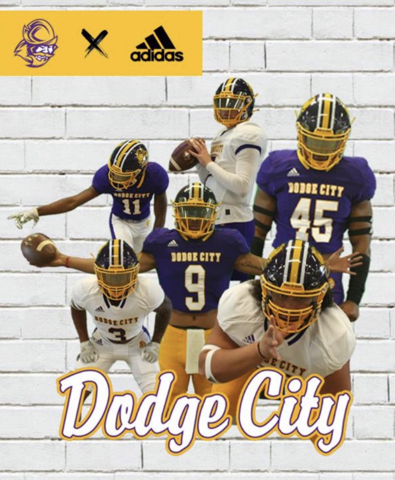 AnthonyDPolley's tweet photo. Happy to say that I have received and offer to play football at Dodge city community college! @rcoon959 https://t.co/4dkp6t19LN