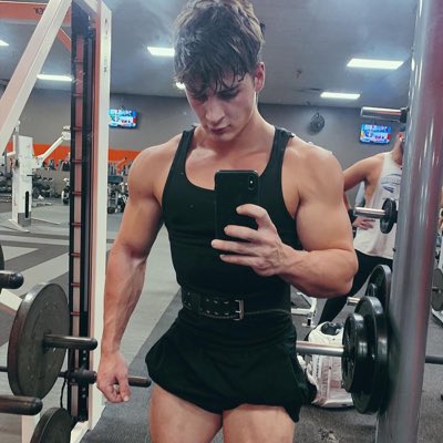 OfTwoWorlds_'s tweet image. #NewProfilePic