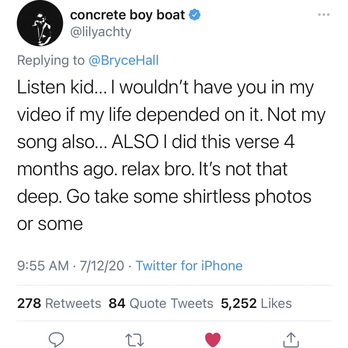 ppredictorss's tweet photo. Lil Yachty ending Bryce Hall. https://t.co/PQiwcOJqUt
