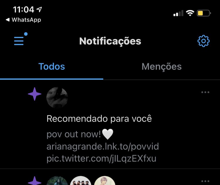 greedyide4's tweet photo. @ArianaGrandebz foi nessa notificação que meu coração parou https://t.co/7XgLFSf7mw