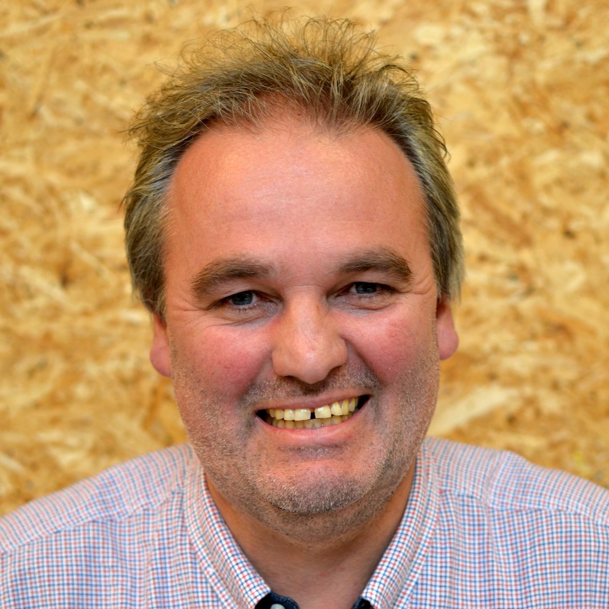 bfhsum's tweet image. Interesse in de nieuwste ontwikkelingen binnen de #energietransitie in #Hilversum? Kom dan morgen 8 dec. naar het online #Hilversum100 café met als titel: stap voor stap onderweg in de energietransitie; wat kunnen we leren van de #Amersfoortse oplossingen? hilversum100.nl/web/guest/agen…