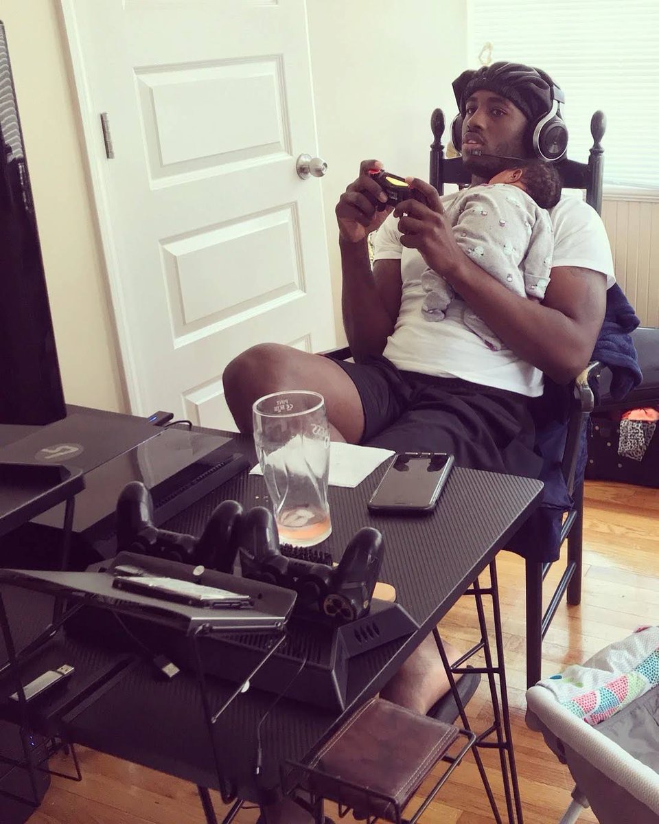 And if you don’t know what to get that gamer in your life this holiday season, I have you covered there too with My Gamer Holiday Gift List by Supernova_Momma  https://www.amazon.com/shop/supernova_momma?listId=30VC87XF9B6OW&ref=idea_share_inf