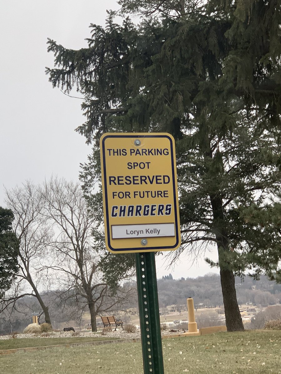 Had a great weekend/visit at Briar Cliff! Super grateful to say I have received an offer! Thank you <a href="/BritaHand/">Brita Hand</a> and @CoachJWBB for inviting me and showing me around!!    <a href="/Alma_girlsbball/">Lady Airedale 🏀</a>