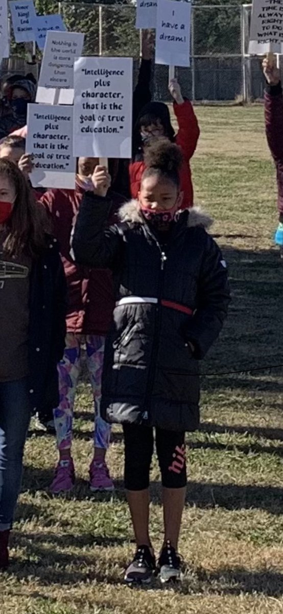 ArtEthridge's tweet photo. So proud my littles digging i to the meaning of Dr. King’s speech and what that means to them in an artistic photo. #lisd #lisdlearns #creativesce @creativeSCE #mlk #advocateforkids #advocate #underthesce #mlkcontest #art #creative #futurenow https://t.co/XWgvBdsp58