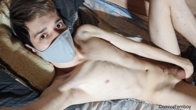 Lazy Monday~😏💕Good luck to everyone at work, I will be making a video today, so wait 😘❤  P. s. Thank<a href="/tag/femboy"class="tags"><span>#femboy</span></a>