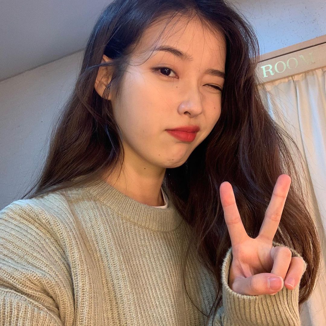 유진 tweet media