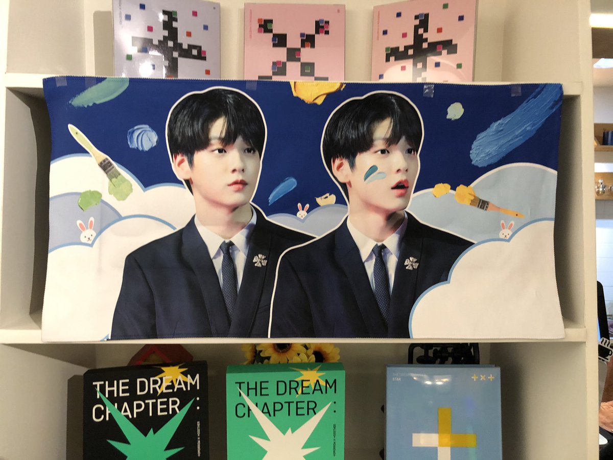 trsryou0807's tweet photo. #모아들은_언제나_수빈이랑_
#수빈이와_함께하는_12월의_봄
아가 수빈이 컵홀더가 있다길래 호다닥 달려간 곳💞
아가 수빈이 너무 귀엽고 사랑스러웠어요!
쿠키도 너무 이쁘고 하트 스티커도 깜찍했네용😉😉
편지를 못써가서 넘 아쉬웠던😢
소중한 이벤트 준비해주셔서 감사합니다! https://t.co/8dhbVUIixp