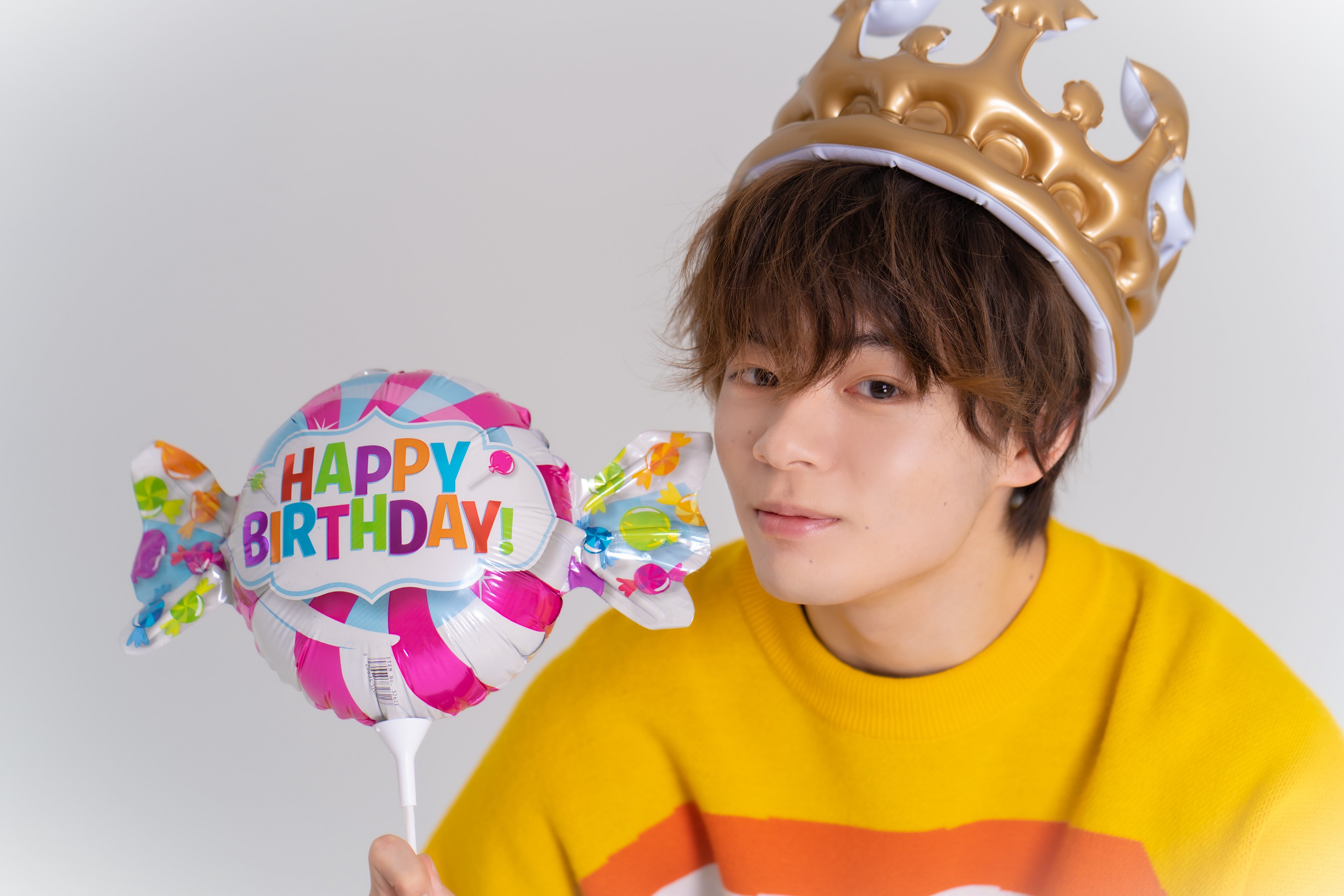 تويتر 公式 株式会社アルク على تويتر 鶴房汐恩さん Jo1 歳のお誕生日おめでとうございます 韓国語ジャーナル21 より心からお祝い申し上げるとともに アザーカットをお届けします Go To The Top 編集部 Happyshionday シオン地球デビュー